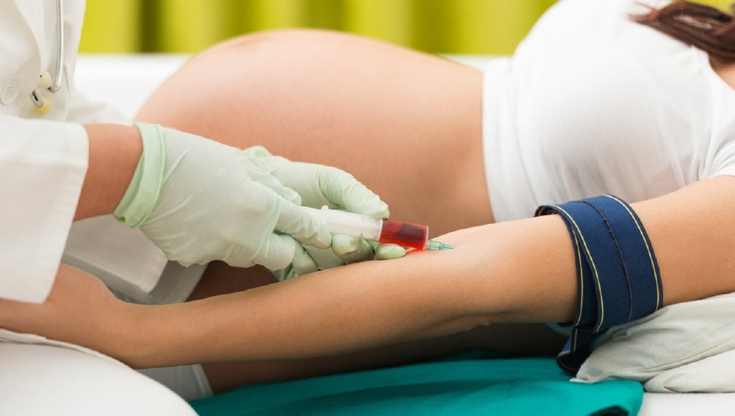 Badania genetyczne w ciąży - jaka jest ich cena?